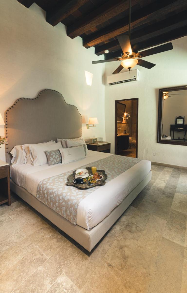 Hotel Boutique Casa Del Arzobispado Cartagena Luaran gambar