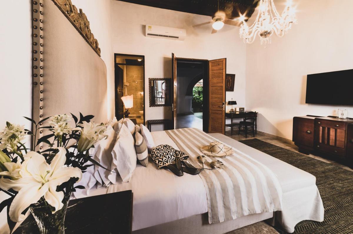 Hotel Boutique Casa Del Arzobispado Cartagena Luaran gambar