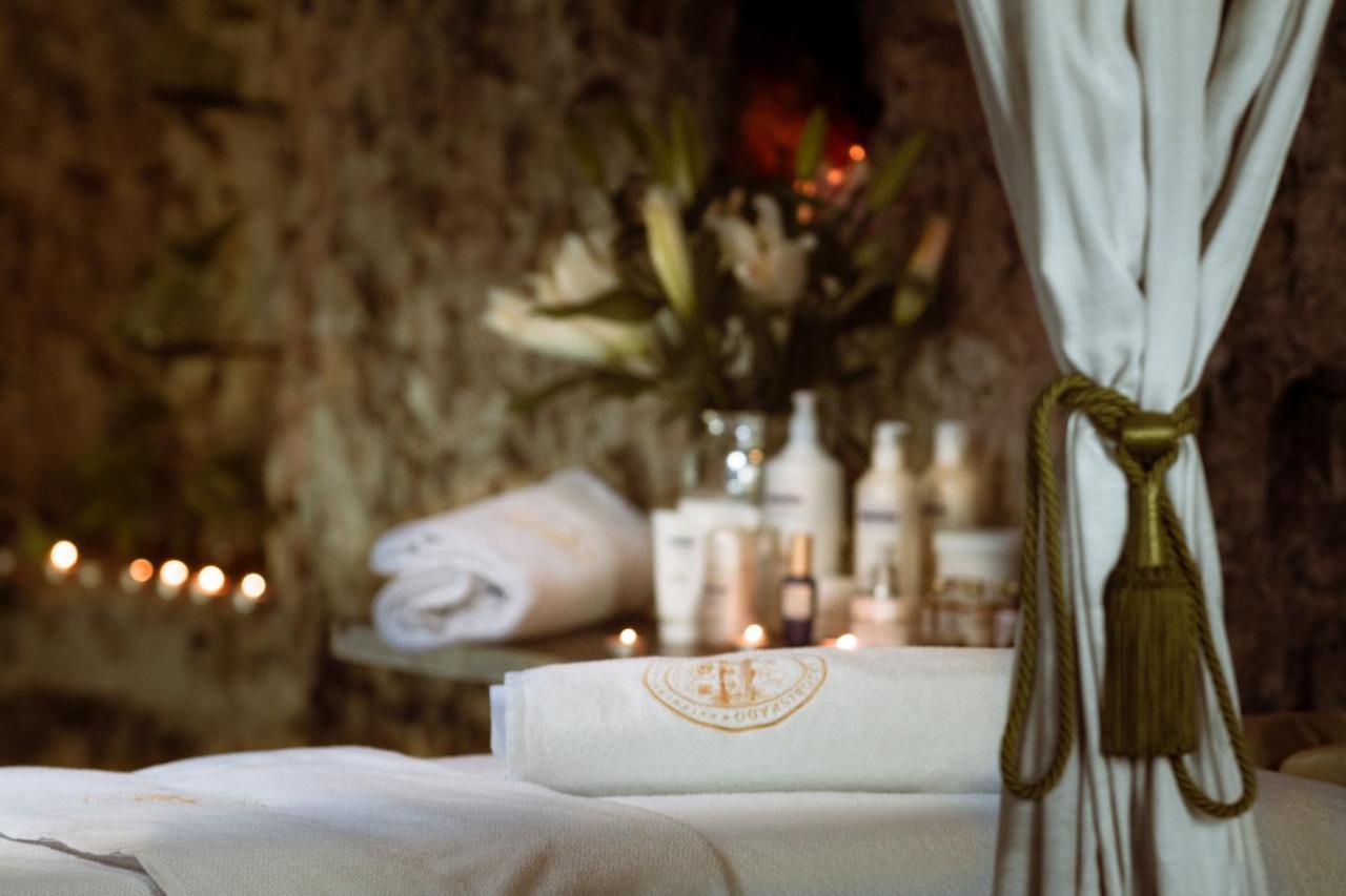 Hotel Boutique Casa Del Arzobispado Cartagena Luaran gambar